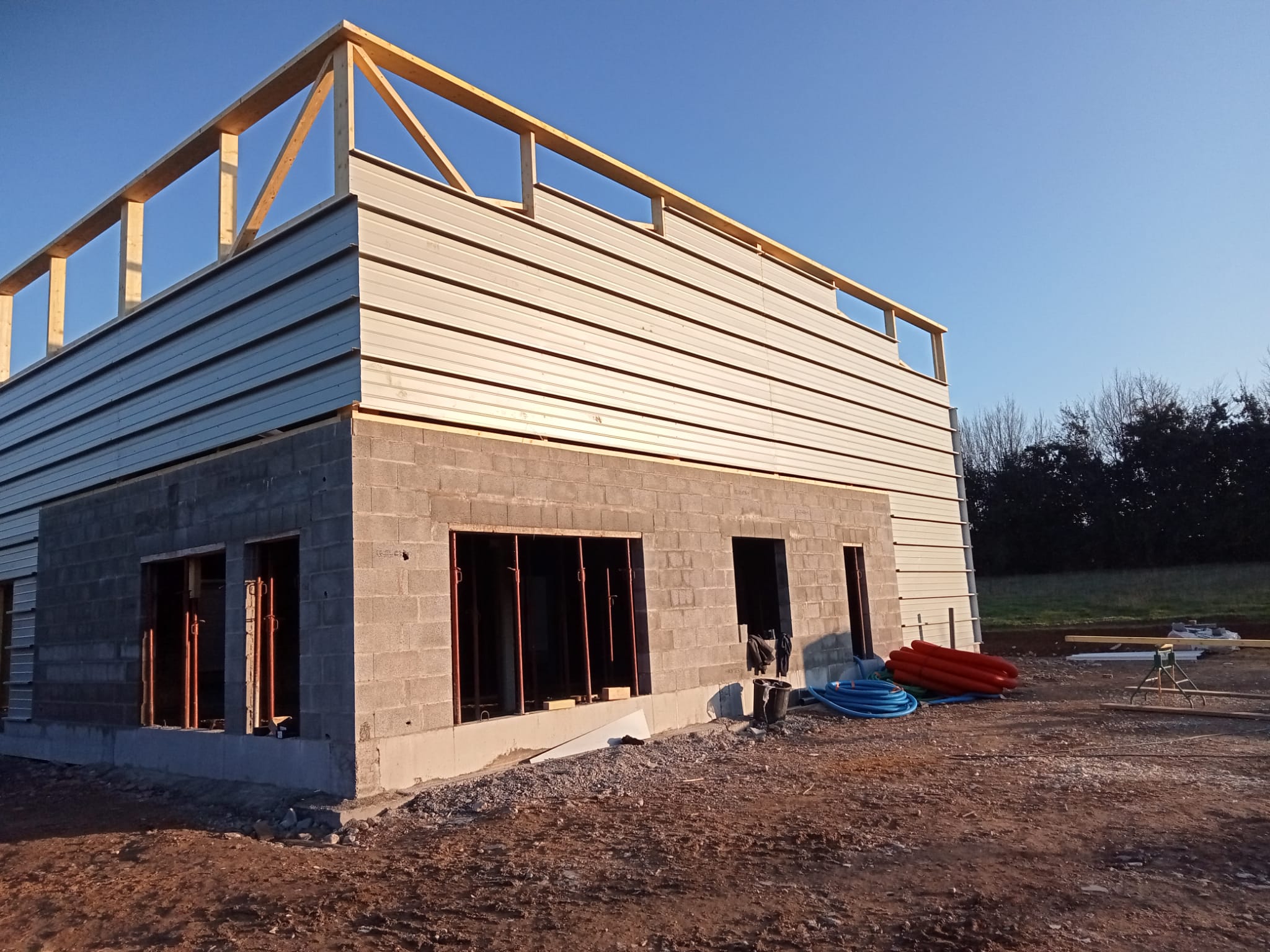 EULR GILOT LIONEL Charpentier Laval Batiment 5