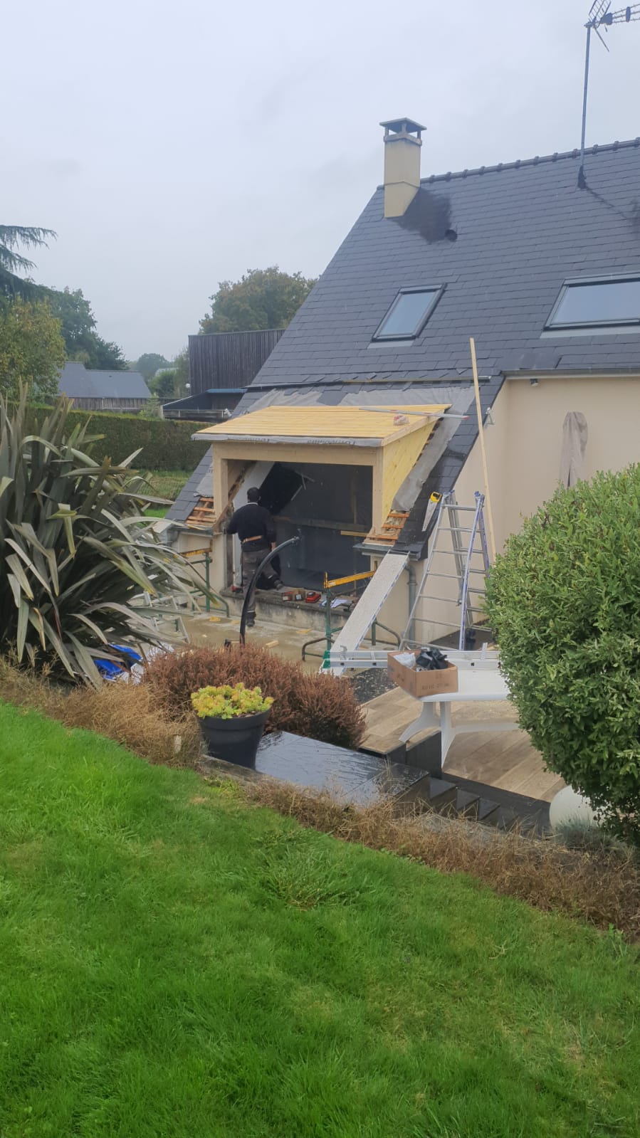 Eurl Lionel Gilot Charpentier Laval Renov 1